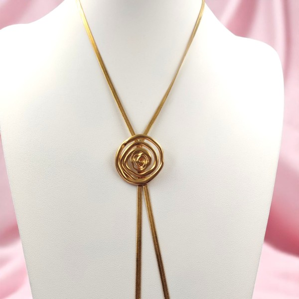 Κολιέ με Πλακέ Αλυσίδα και Ρυθμιζόμενο Λουλούδι Κολιέ με Πλακέ Αλυσίδα και Ρυθμιζόμενο Λουλούδι